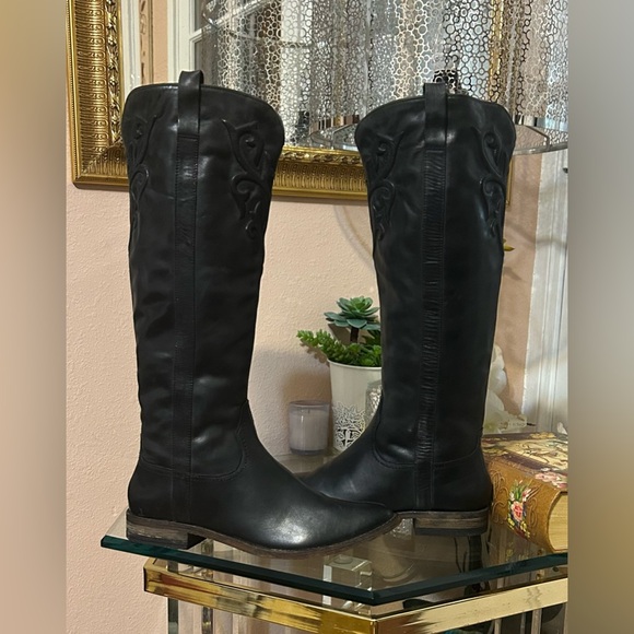 RARE Lucchese Spirit Black Leather Western OTK Boots Size 8
